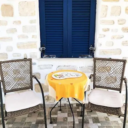 Seafront House Irini 펜션 나오우사